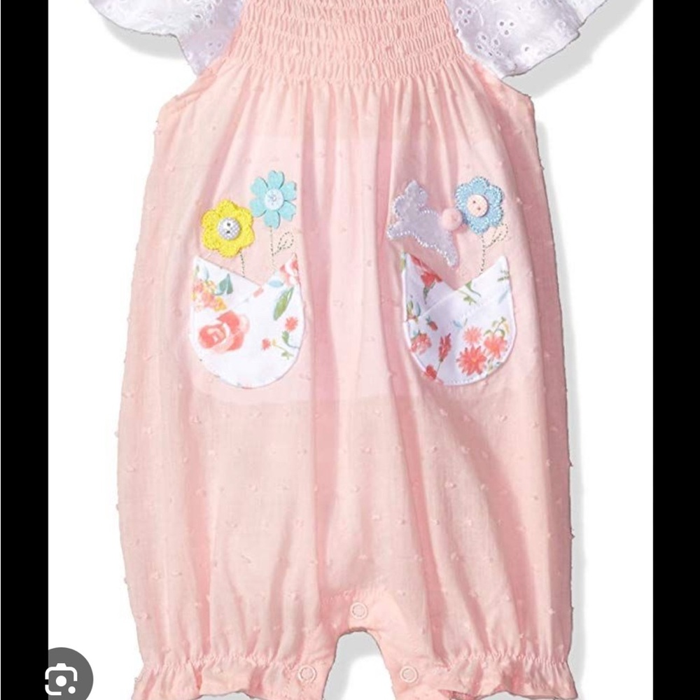 Adorable MudPie Easter romper smocked bubble size 9-12
